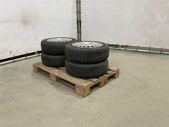 Goodride - autoband 185/65 (4x) - afbeelding 1 van  2