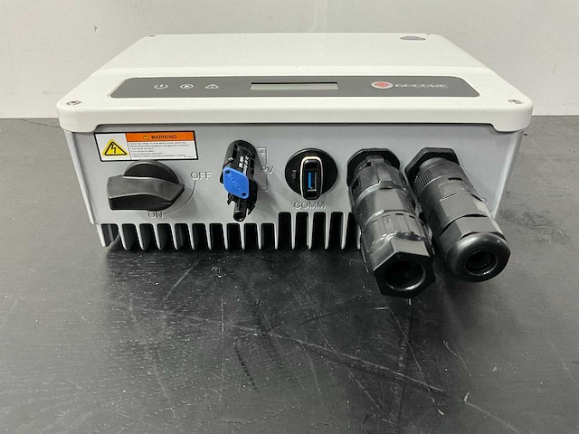 Goodwe - gw1000-xs - omvormer - afbeelding 2 van  5