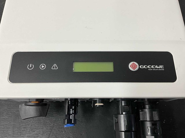 Goodwe - gw1000-xs - omvormer - afbeelding 4 van  5
