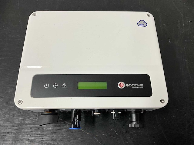 Goodwe - gw1500-xs - omvormer - afbeelding 1 van  6