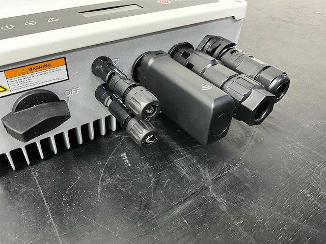 Goodwe - gw1500-xs - omvormer - afbeelding 4 van  5