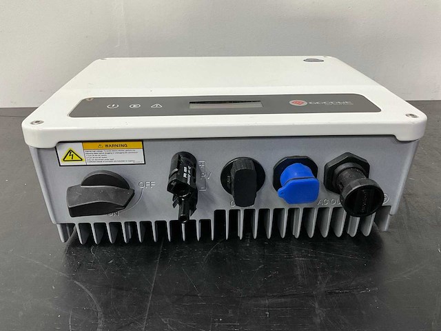 Goodwe - gw3000-xs - omvormer - afbeelding 3 van  5