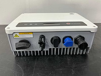 Goodwe - gw3000-xs - omvormer - afbeelding 3 van  5