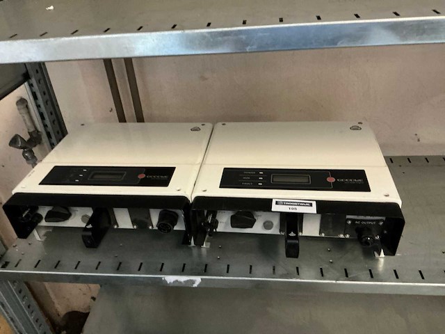 Goodwe gw2000-ns omvormer (2x) - afbeelding 1 van  5