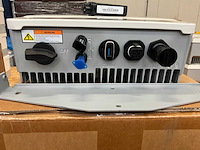 Goodwe gw2000-xs omvormer - afbeelding 3 van  5