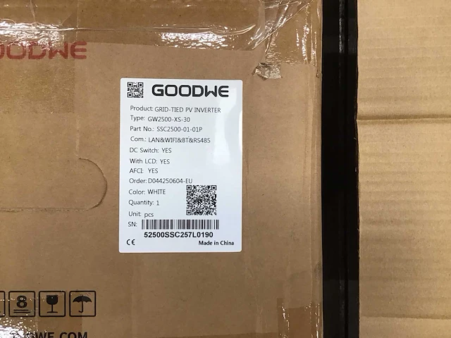 Goodwe gw2500-xs-30 omvormer - afbeelding 1 van  2