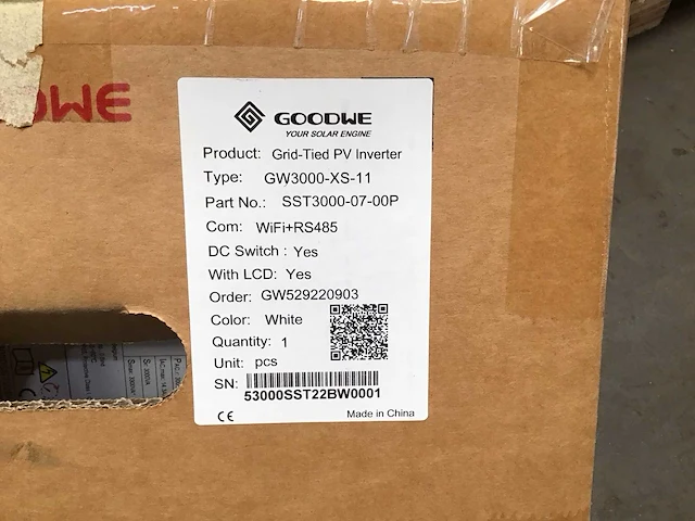 Goodwe gw3000-xs-11 omvormer - afbeelding 2 van  3