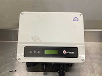 Goodwe gw3000-xs omvormer - afbeelding 1 van  8