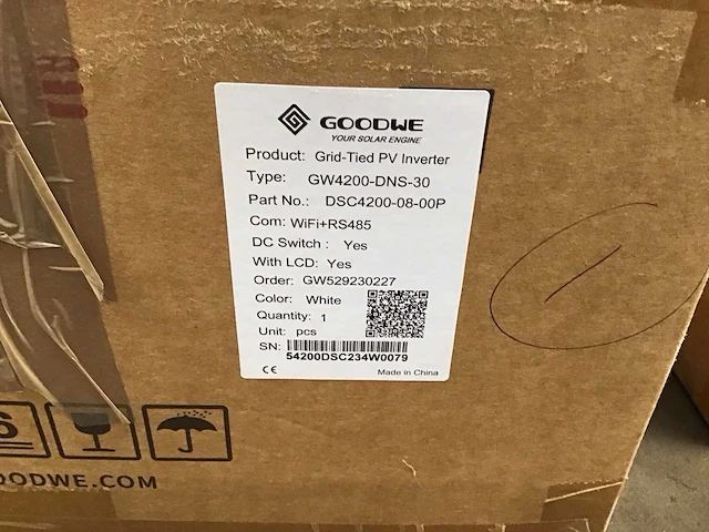 Goodwe gw4200-dns-30 omvormer - afbeelding 2 van  2