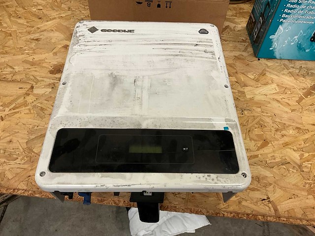 Goodwe gw4200d-ns omvormer - afbeelding 1 van  4