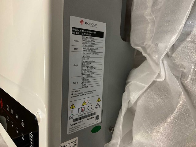 Goodwe hybride omvormer (4x) - afbeelding 4 van  15