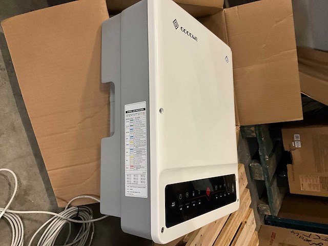 Goodwe hybride omvormer (4x) - afbeelding 12 van  15