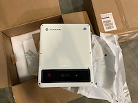 Goodwe omvormer (7x) - afbeelding 1 van  12