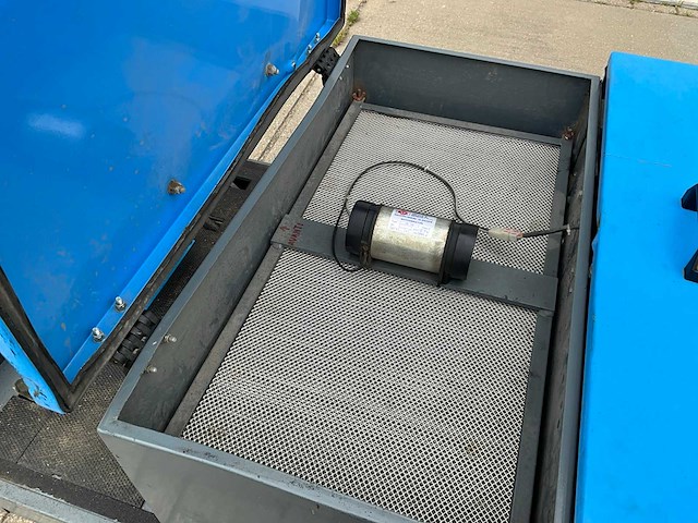 Goodwill zelfrijdende veegmachine - afbeelding 1 van  1