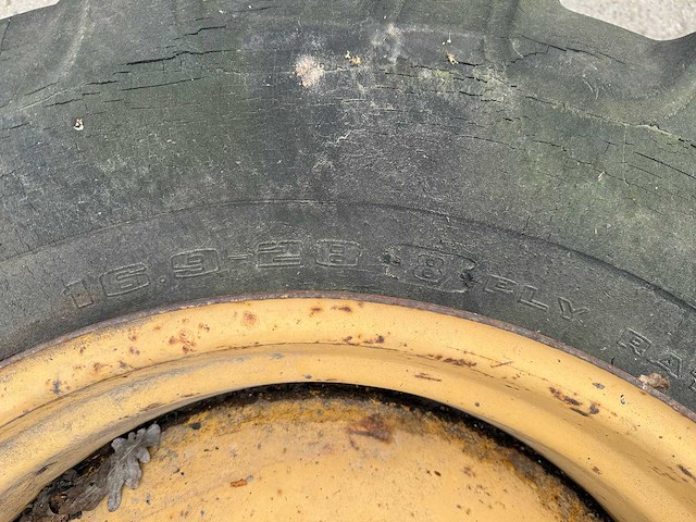 Goodyear - band 16.9-28 (2x) - afbeelding 5 van  10
