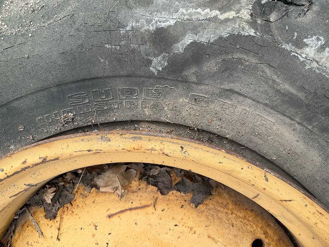Goodyear - band 16.9-28 (2x) - afbeelding 6 van  10