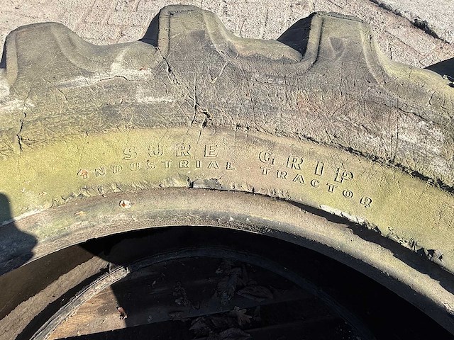 Goodyear - band 16.9/14-30 - afbeelding 4 van  8