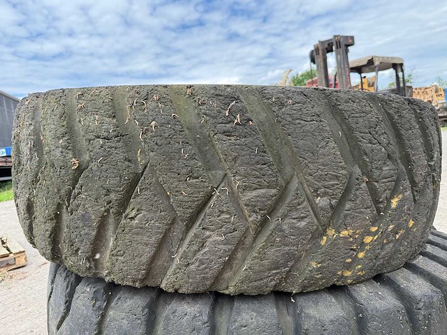 Goodyear - band 18.00-25 (2x) - afbeelding 10 van  11