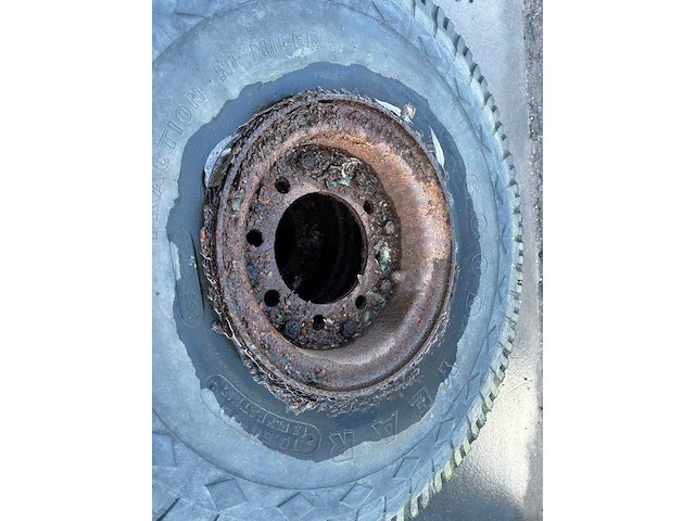 Goodyear - landbouwband 10.50-13 12ply met velg 8 gaats landbouwsteek (4x) - afbeelding 3 van  3