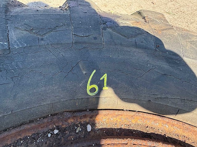 Goodyear - super grip - band 14.00-24 - afbeelding 8 van  8