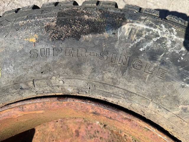 Goodyear - super-single - band 18-22.5 - afbeelding 5 van  8