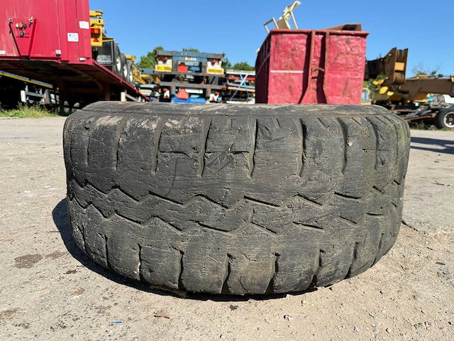 Goodyear - super-single - band 18-22.5 - afbeelding 7 van  8