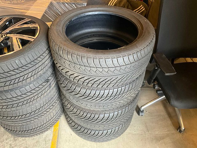 Goodyear - ultragrip - autobanden (4x) - afbeelding 1 van  6