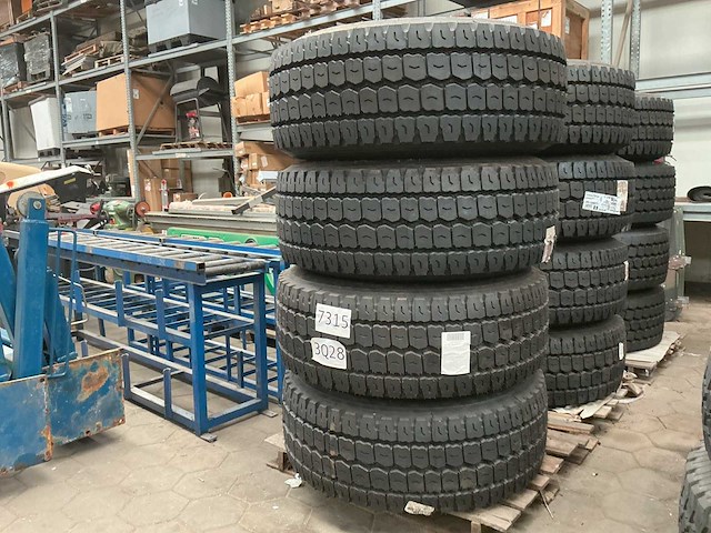 Goodyear band (4x) - afbeelding 1 van  3