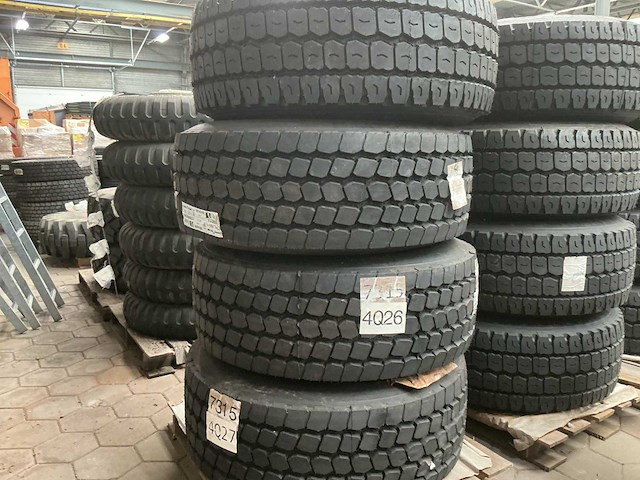 Goodyear band (4x) - afbeelding 2 van  3