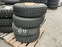Goodyear band (4x) - afbeelding 1 van  3