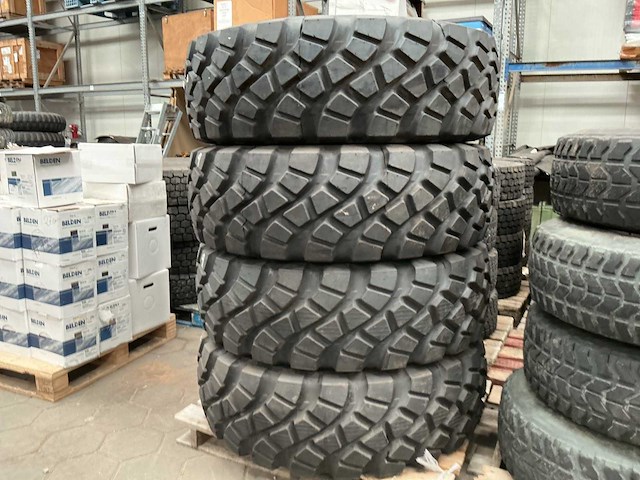 Goodyear band (4x) - afbeelding 2 van  2