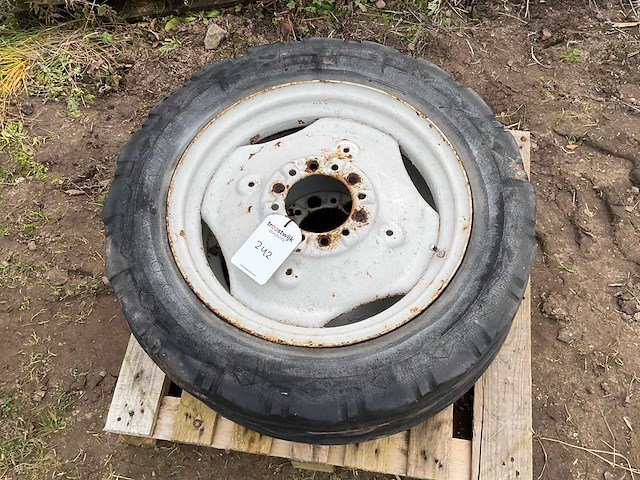 Goodyear band met velg (2x) - afbeelding 3 van  4