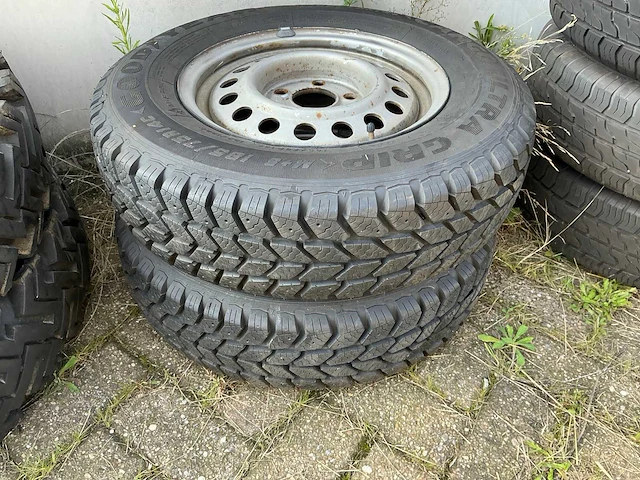 Goodyear band, wiel, 185/75r14c (2x) - afbeelding 1 van  3