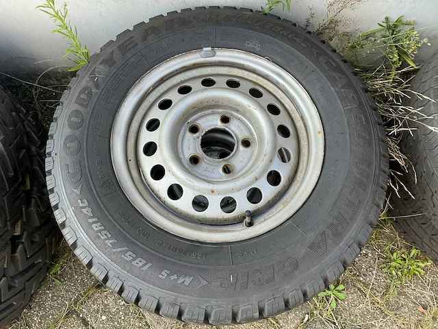 Goodyear band, wiel, 185/75r14c (2x) - afbeelding 3 van  3