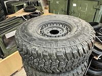 Goodyear mt/r hummer band met velg (5x) - afbeelding 8 van  10