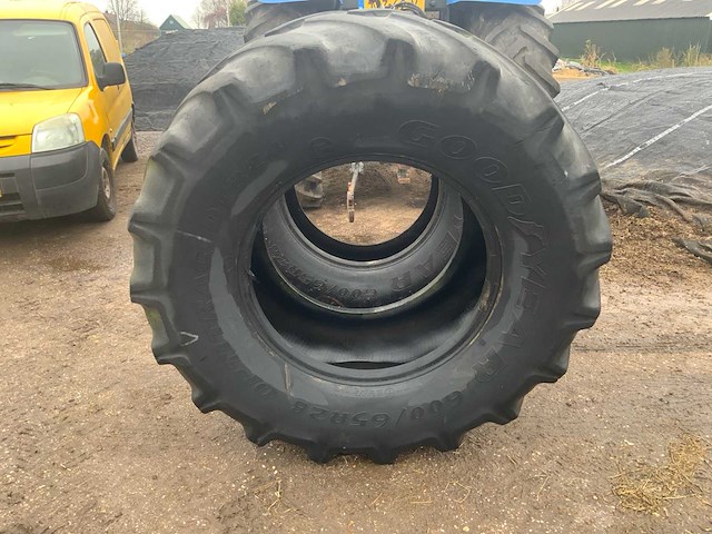 Goodyear optitrac dt824 trekkerband (2x) - afbeelding 2 van  11