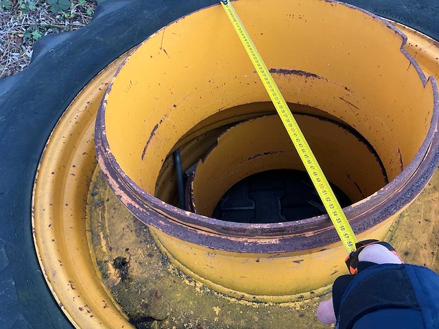 Goodyear super traction dubbel lucht set voor volvo - afbeelding 4 van  12