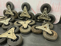 Goodyear traploper steunwiel (8x) - afbeelding 2 van  8