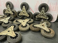 Goodyear traploper steunwiel (8x) - afbeelding 2 van  8