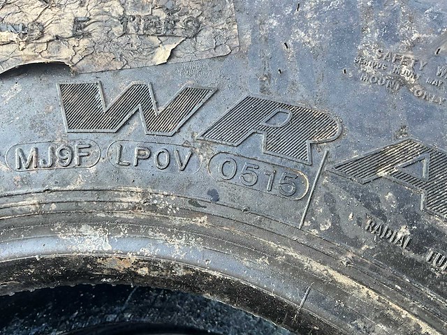 Goodyear wrangler mt hummer band (5x) - afbeelding 7 van  7