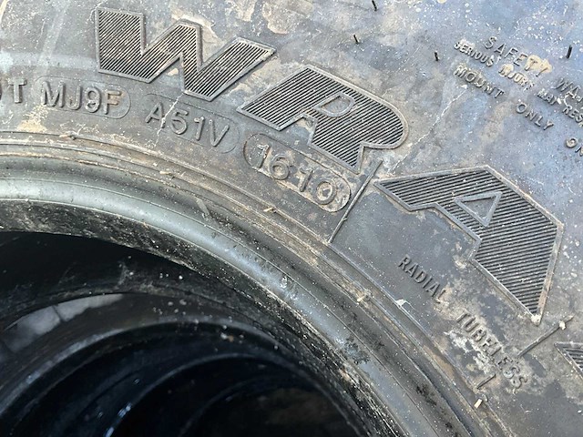 Goodyear wrangler mt hummer band (5x) - afbeelding 4 van  7