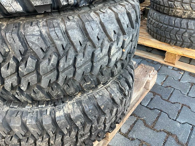 Goodyear wrangler mt hummer band (5x) - afbeelding 5 van  7