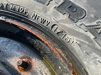 Goodyear wrangler mt hummer band (9x) - afbeelding 1 van  11