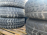 Goodyear wrangler mt hummer band (9x) - afbeelding 6 van  11