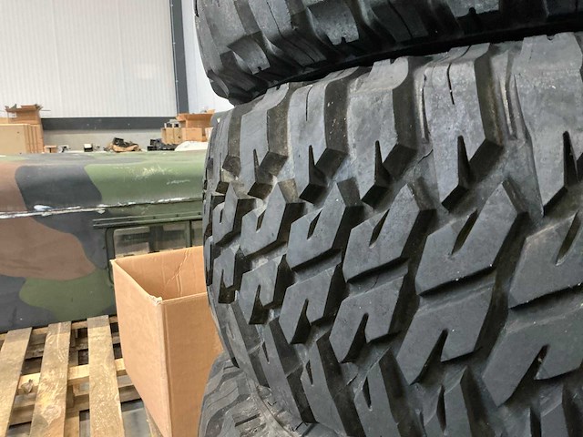 Goodyear wrangler mt/r band (5x) - afbeelding 11 van  11