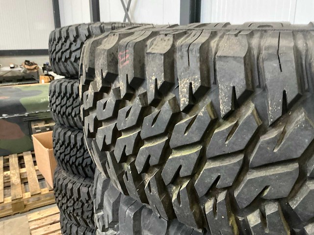 Goodyear wrangler mt/r band (5x) - afbeelding 5 van  11