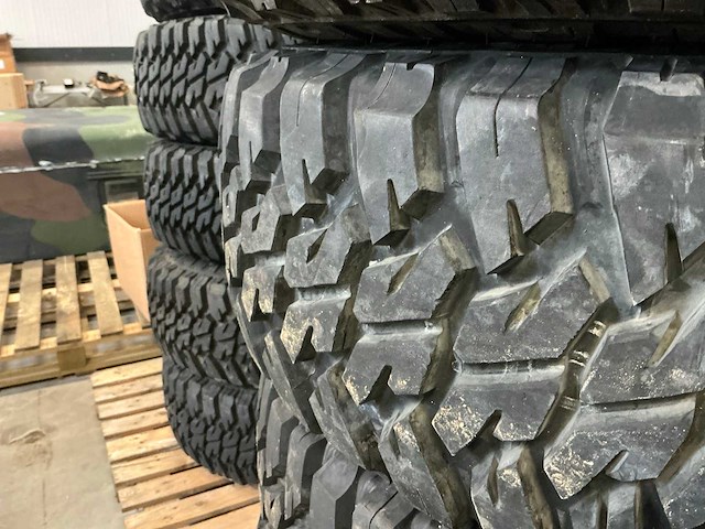 Goodyear wrangler mt/r band (5x) - afbeelding 6 van  11