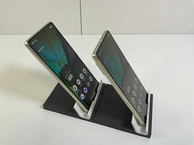 Google pixel 7 - 128 gb - green (2x) - afbeelding 3 van  5