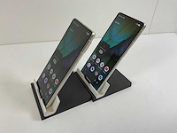 Google pixel 7 - 128 gb - yellow (2x) - afbeelding 2 van  2