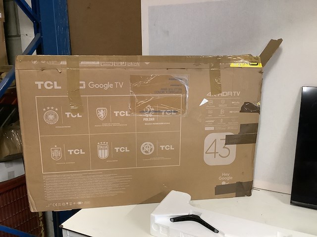 Google tv 43 inch, tcl, 43v6c 43, zwart - afbeelding 3 van  9